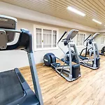 Zentral Mayoral Hotel