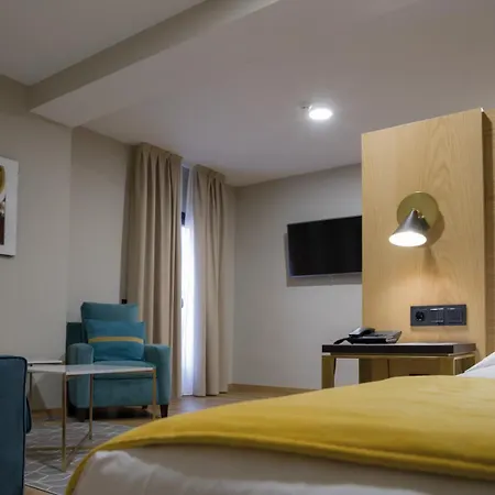 Hotell Zentral Mayoral 3*