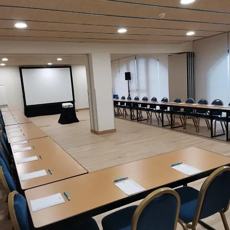 Hotel Zentral Mayoral 3*