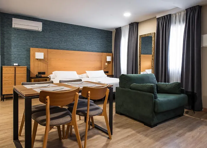 Zentral Mayoral Szálloda 3*