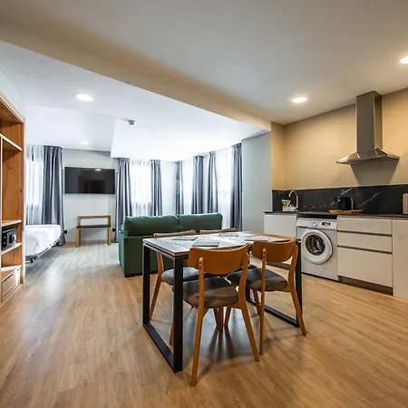 Zentral Mayoral Отель 3*