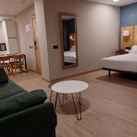 Отель Zentral Mayoral 3*