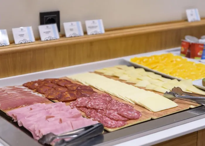 Hotel Zentral Mayoral 3*